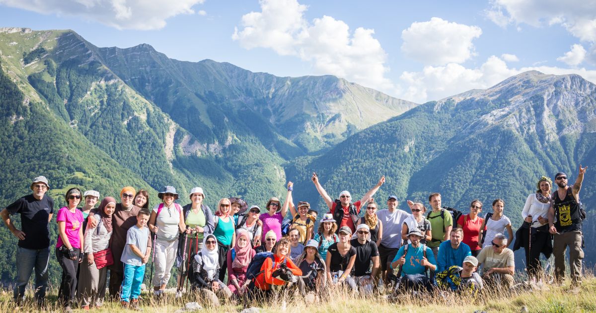 Group Trekking in Nepal – The Best Way to Explore and Meet New Friends